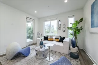 Photo #5: OC23095845 Listing