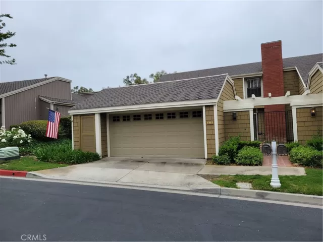 MLS: OC23095888 Condo For Sale