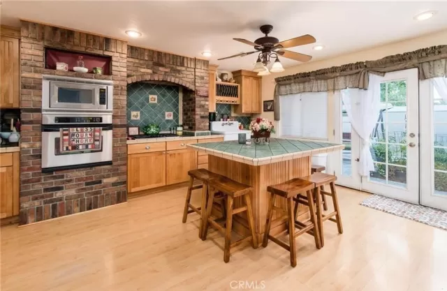 MLS: OC23096027 Condo For Sale