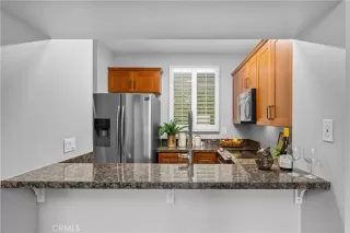 Photo #4: OC23096750 Listing 