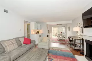 Photo #2: OC23096989 Listing 