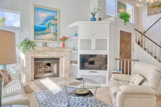 MLS: OC23096996 Condo For Sale