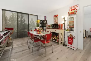 Photo #6: OC23097001 Listing