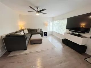 Photo #2: OC23097254 Listing