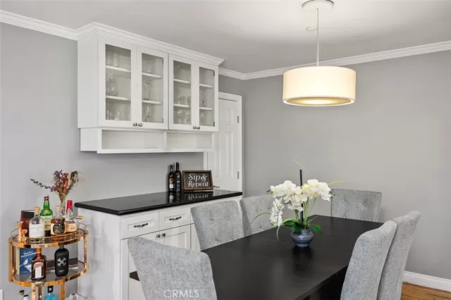 MLS: OC23097297 Condo For Sale