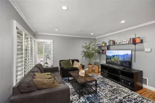 Photo #5: OC23097297 Listing