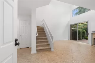 Photo #1: OC23097337 Listing 