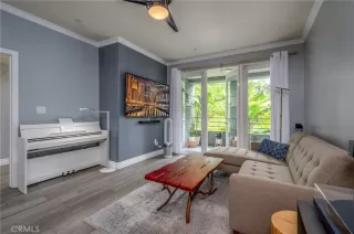 Photo #2: OC23097683 Listing