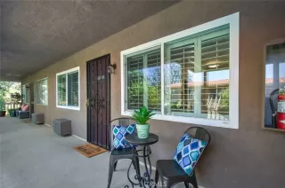 Photo #4: OC23097779 Listing