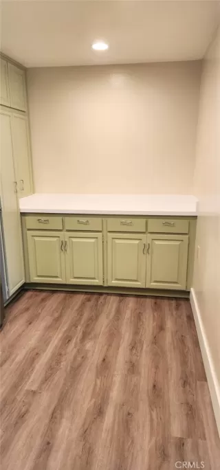 Photo #6: OC23097806 Listing