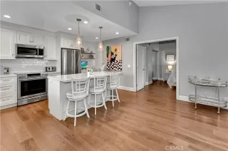 Photo #5: OC23097883 Listing 