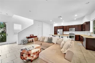 Photo #5: OC23097898 Listing 