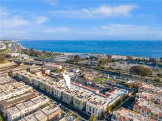 Photo #4: OC23097913 Listing 