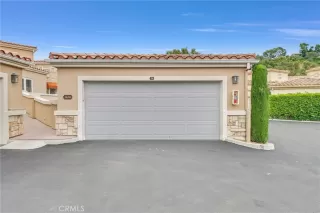 Photo #2: OC23098226 Listing