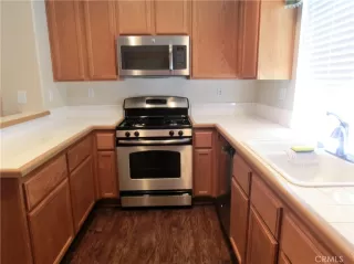 Photo #5: OC23098438 Listing