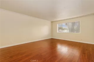 Photo #5: OC23098501 Listing 