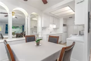 Photo #6: OC23099240 Listing