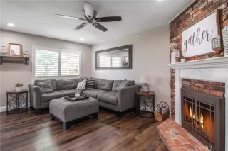 Photo #4: OC23099597 Listing 