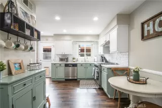 Photo #5: OC23099597 Listing 