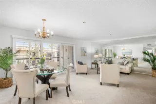 Photo #2: OC23099679 Listing