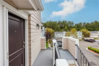 Photo #1: OC23099708 Listing