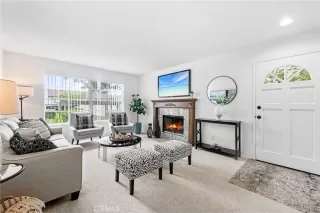 Photo #4: OC23099727 Listing