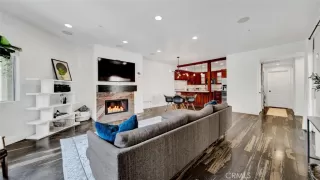 Photo #6: OC23099770 Listing 