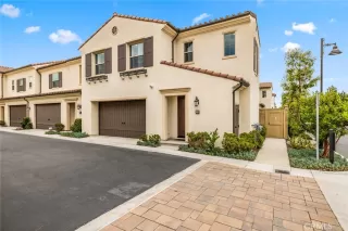 Photo #1: OC23099866 Listing