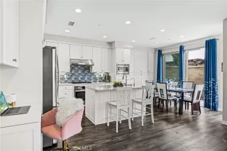 Photo #5: OC23099866 Listing