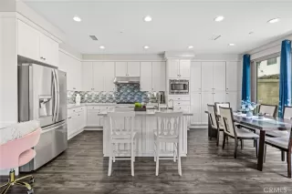 Photo #6: OC23099866 Listing