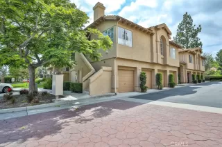 Photo #2: OC23099980 Listing 