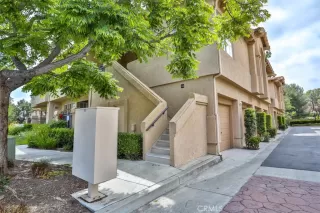 Photo #3: OC23099980 Listing 