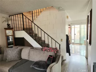 Photo #3: OC23100185 Listing 