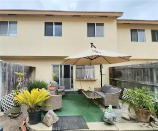 Photo #4: OC23100185 Listing 