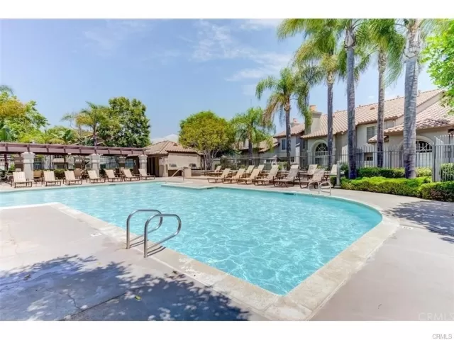 MLS: OC23100216 Condo For Sale