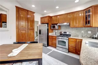 Photo #4: OC23100240 Listing 