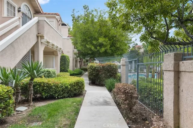 MLS: OC23101099 Condo For Sale