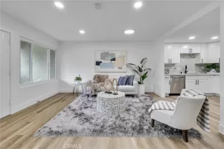 Photo #3: OC23101244 Listing 