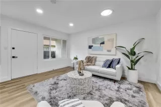 Photo #4: OC23101244 Listing 