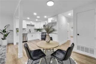 Photo #6: OC23101244 Listing 