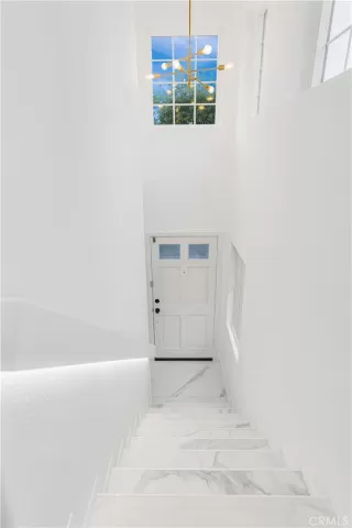 Photo #5: OC23101263 Listing 