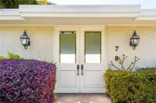 Photo #2: OC23101294 Listing 