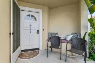 Photo #4: OC23101471 Listing 