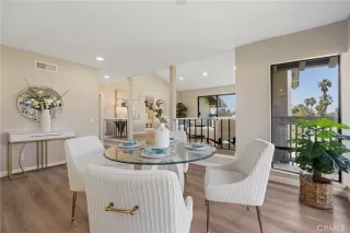 Photo #5: OC23101784 Listing 