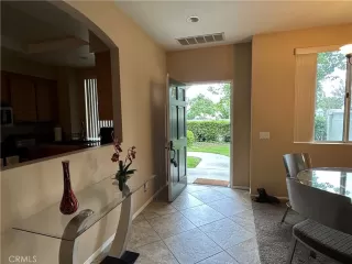 Photo #6: OC23101793 Listing 