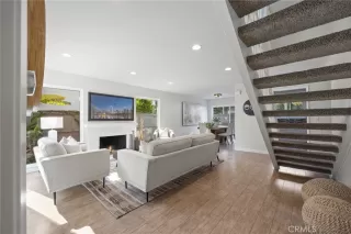 Photo #2: OC23101861 Listing 