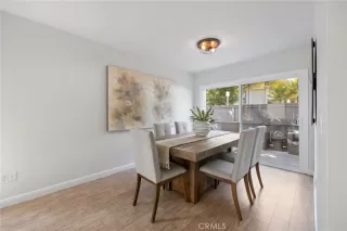 Photo #4: OC23101861 Listing 