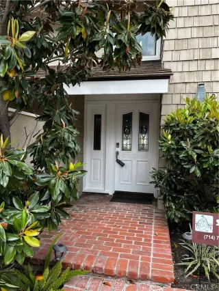 Photo #3: OC23101914 Listing 