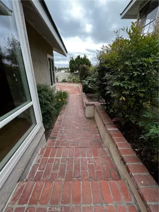 Photo #5: OC23101914 Listing 