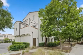 Photo #2: OC23102233 Listing 